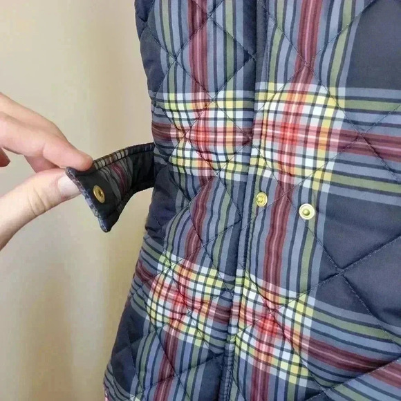 Crown & Ivy Blue Plaid Puffer Vest Adjustable Waist, Size Petite L‎ - Picture 8 of 10